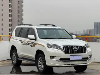 Toyota Prado 2019 3.5L Автоматический TX-L Премиум-версия экстерьер фото 3 Toyota Prado 2019 3.5L Автоматический TX-L Премиум-версия экстерьер фото 3