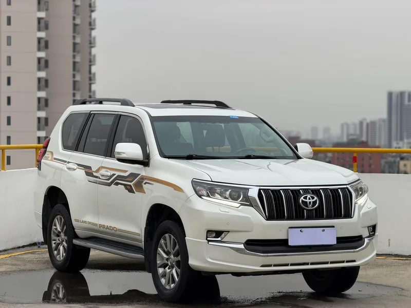 Toyota Prado 2019 3.5L Автоматический TX-L Премиум-версия экстерьер фото 3 Toyota Prado 2019 3.5L Автоматический TX-L Премиум-версия экстерьер фото 3