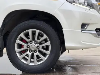 Toyota Prado 2019 3.5L Автоматический TX-L Премиум-версия интерьер фото 11 Toyota Prado 2019 3.5L Автоматический TX-L Премиум-версия интерьер фото 11