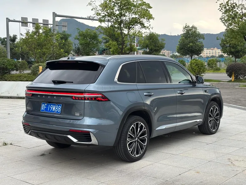 Geely Monjaro 2026 2.0TD Version automatique à quatre roues motrices de Gaogong Dongfang Yao Wangyue extérieur photo 4 Geely Monjaro 2026 2.0TD Version automatique à quatre roues motrices de Gaogong Dongfang Yao Wangyue extérieur photo 4