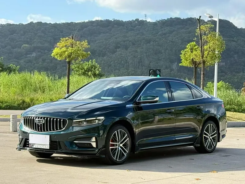 Geely Preface 2023 2.0T Seule cette version verte extérieur photo 1 Geely Preface 2023 2.0T Seule cette version verte extérieur photo 1