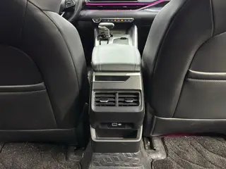 Geely Preface 2023 2.0T Seule cette version verte intérieur photo 11 Geely Preface 2023 2.0T Seule cette version verte intérieur photo 11