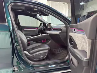 Geely Preface 2023 2.0T Seule cette version verte intérieur photo 12 Geely Preface 2023 2.0T Seule cette version verte intérieur photo 12
