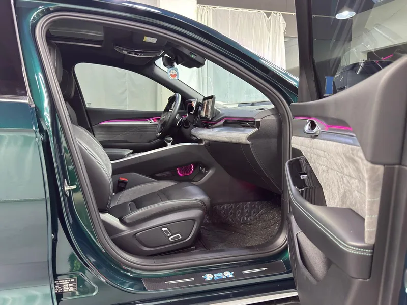 Geely Preface 2023 2.0T Seule cette version verte intérieur photo 12 Geely Preface 2023 2.0T Seule cette version verte intérieur photo 12