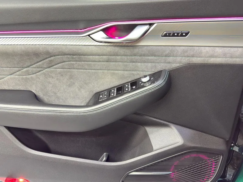 Geely Preface 2023 2.0T Seule cette version verte intérieur photo 17 Geely Preface 2023 2.0T Seule cette version verte intérieur photo 17