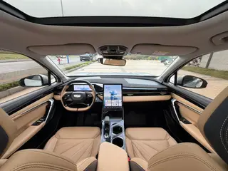 Geely Boyue L 2023 1.5TD DCT Премиальная комплектация экстерьер фото 6 Geely Boyue L 2023 1.5TD DCT Премиальная комплектация экстерьер фото 6