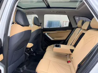 Geely Boyue L 2023 1.5TD DCT Премиальная комплектация экстерьер фото 7 Geely Boyue L 2023 1.5TD DCT Премиальная комплектация экстерьер фото 7