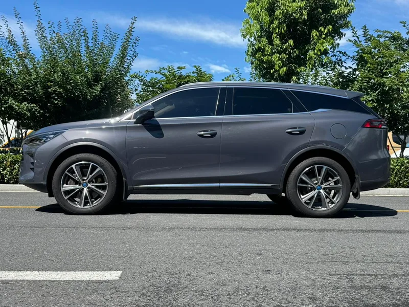 BYD Tang DM 2018 DM 2.0T Полный полный привод Zhilian Chuangxiang 7 Кресло Страна В. экстерьер фото 5 BYD Tang DM 2018 DM 2.0T Полный полный привод Zhilian Chuangxiang 7 Кресло Страна В. экстерьер фото 5