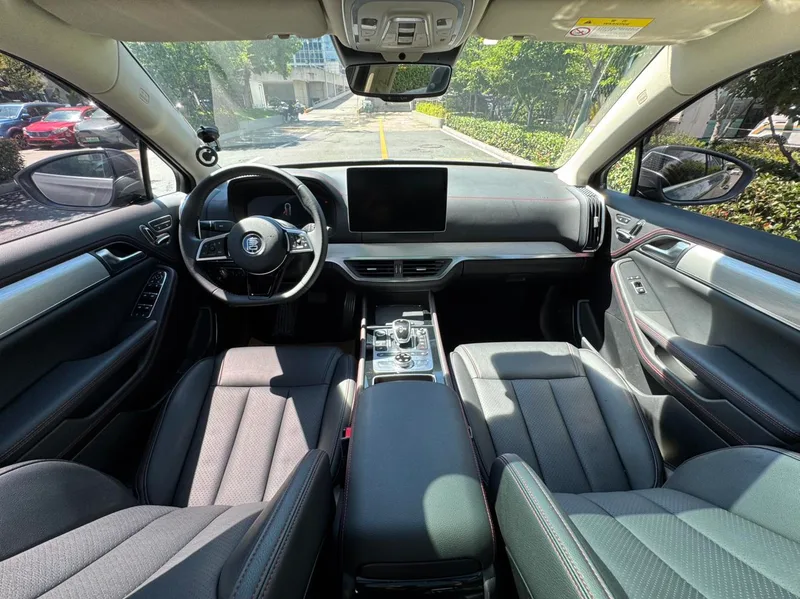 BYD Tang DM 2018 DM 2.0T Полный полный привод Zhilian Chuangxiang 7 Кресло Страна В. экстерьер фото 6 BYD Tang DM 2018 DM 2.0T Полный полный привод Zhilian Chuangxiang 7 Кресло Страна В. экстерьер фото 6