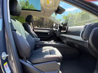 BYD Tang DM 2018 DM 2.0T Полный полный привод Zhilian Chuangxiang 7 Кресло Страна В. интерьер фото 13 BYD Tang DM 2018 DM 2.0T Полный полный привод Zhilian Chuangxiang 7 Кресло Страна В. интерьер фото 13