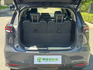 BYD Tang DM 2018 DM 2.0T Полный полный привод Zhilian Chuangxiang 7 Кресло Страна В. интерьер фото 17 BYD Tang DM 2018 DM 2.0T Полный полный привод Zhilian Chuangxiang 7 Кресло Страна В. интерьер фото 17