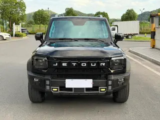 Jetour T2 2023 1.5TD Two-wheel drive Discover PRO exterior photo 2 Jetour T2 2023 1.5TD Two-wheel drive Discover PRO exterior photo 2