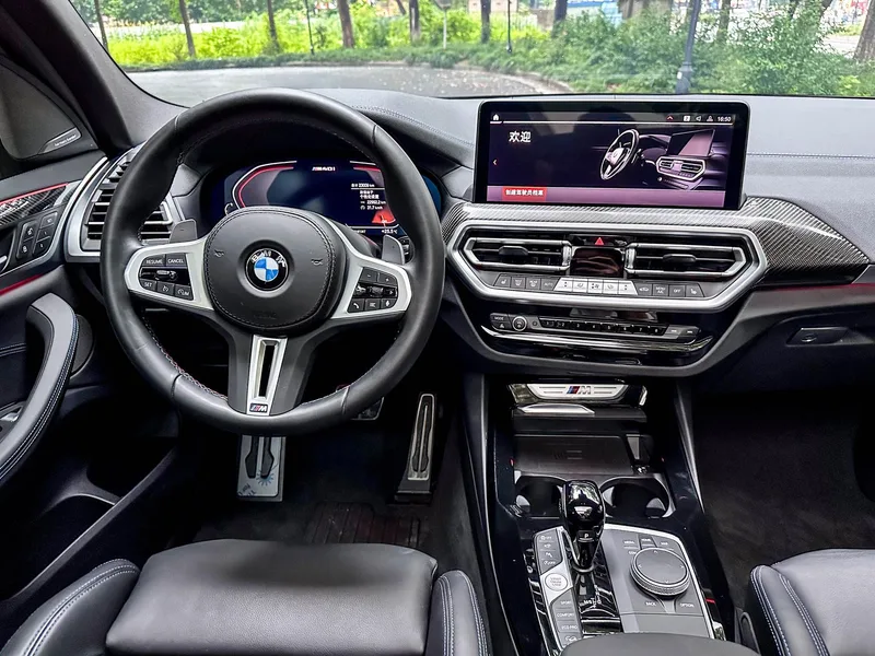 BMW X3 2022 Restyling M40i interior photo 11 BMW X3 2022 Restyling M40i interior photo 11