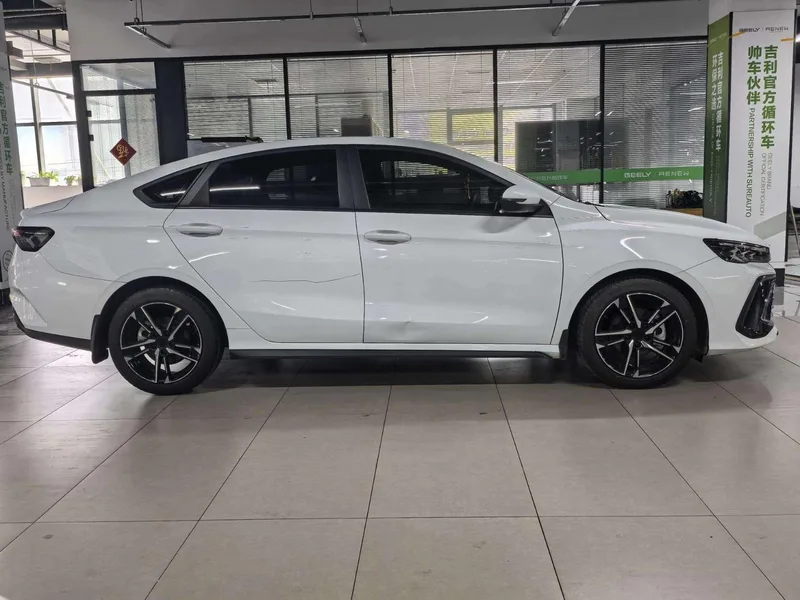 Geely Binrui 2022 Binrui COOL 1.5T DCT Versión Fengchi exterior foto 4 Geely Binrui 2022 Binrui COOL 1.5T DCT Versión Fengchi exterior foto 4