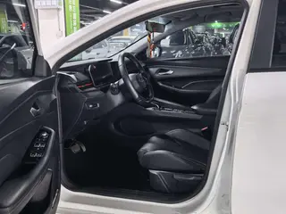 Geely Binrui 2022 Binrui COOL 1.5T DCT Versión Fengchi interior foto 10 Geely Binrui 2022 Binrui COOL 1.5T DCT Versión Fengchi interior foto 10