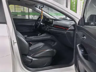 Geely Binrui 2022 Binrui COOL 1.5T DCT Versión Fengchi interior foto 12 Geely Binrui 2022 Binrui COOL 1.5T DCT Versión Fengchi interior foto 12