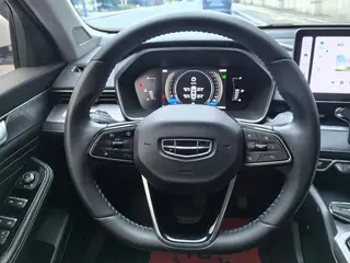 Geely Preface 2023 2.0T Luxury type interior photo 14