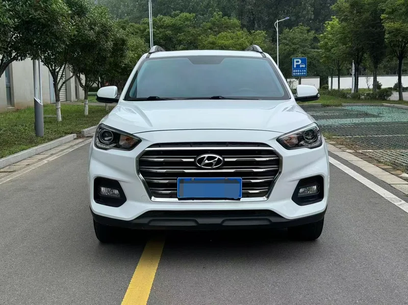 Hyundai ix35 2019 2.0L Automatique à deux roues motrices Version de plaisir État VI extérieur photo 2