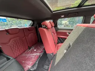 Jetour X70 PLUS 2024 Champion Edition 1.5T DCT Champion PRO 7 seat interior photo 18 Jetour X70 PLUS 2024 Champion Edition 1.5T DCT Champion PRO 7 seat interior photo 18