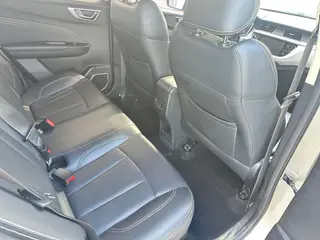 Geely Vision X3 2019 Versión mejorada 1.5L CVT Acabado premium interior foto 10 Geely Vision X3 2019 Versión mejorada 1.5L CVT Acabado premium interior foto 10