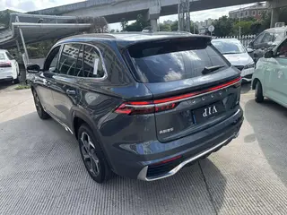 Geely Monjaro 2021 2.0TD DCT EVO Deux roues motrices intérieur photo 6 Geely Monjaro 2021 2.0TD DCT EVO Deux roues motrices intérieur photo 6