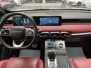 Jetour X70 PLUS 2022 1.6T DCT Tierra Pro 7 Asiento exterior foto 9 Jetour X70 PLUS 2022 1.6T DCT Tierra Pro 7 Asiento exterior foto 9