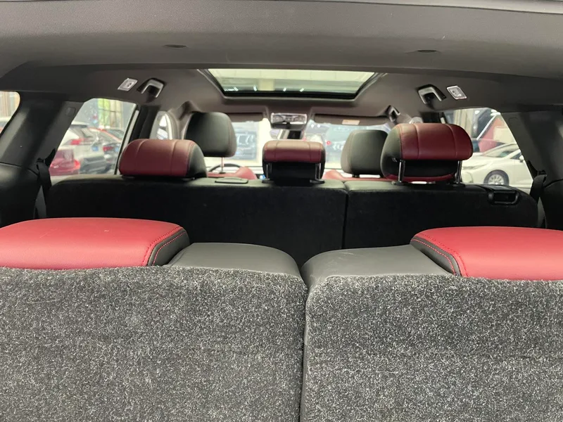 Jetour X70 PLUS 2022 1.6T DCT Tierra Pro 7 Asiento interior foto 16 Jetour X70 PLUS 2022 1.6T DCT Tierra Pro 7 Asiento interior foto 16