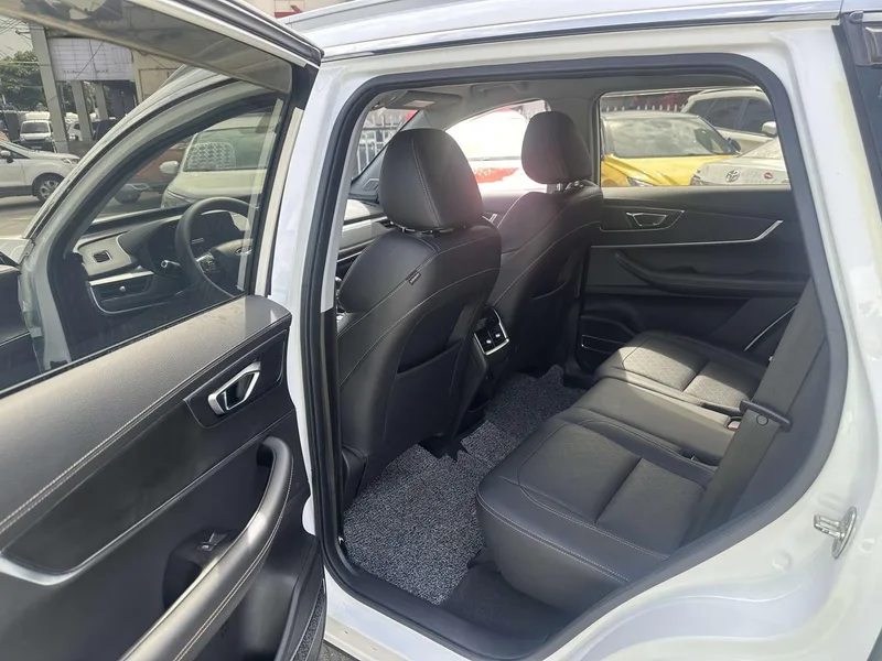 Chery Tiggo 8 2019 1.5TCI Edición elite automática interior foto 13 Chery Tiggo 8 2019 1.5TCI Edición elite automática interior foto 13