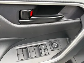 Toyota RAV4 2023 2.0L CVT Two-wheel drive urban version interior photo 9 Toyota RAV4 2023 2.0L CVT Two-wheel drive urban version interior photo 9