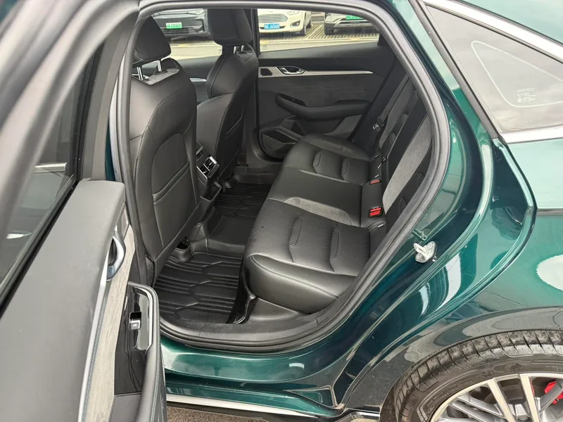 Geely Preface 2023 2.0T Only this turquoise version exterior photo 5 Geely Preface 2023 2.0T Only this turquoise version exterior photo 5