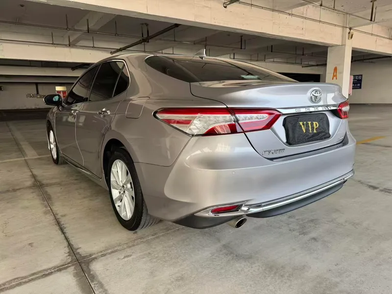 Toyota Camry 2023 2.0G Edición de lujo exterior foto 5 Toyota Camry 2023 2.0G Edición de lujo exterior foto 5