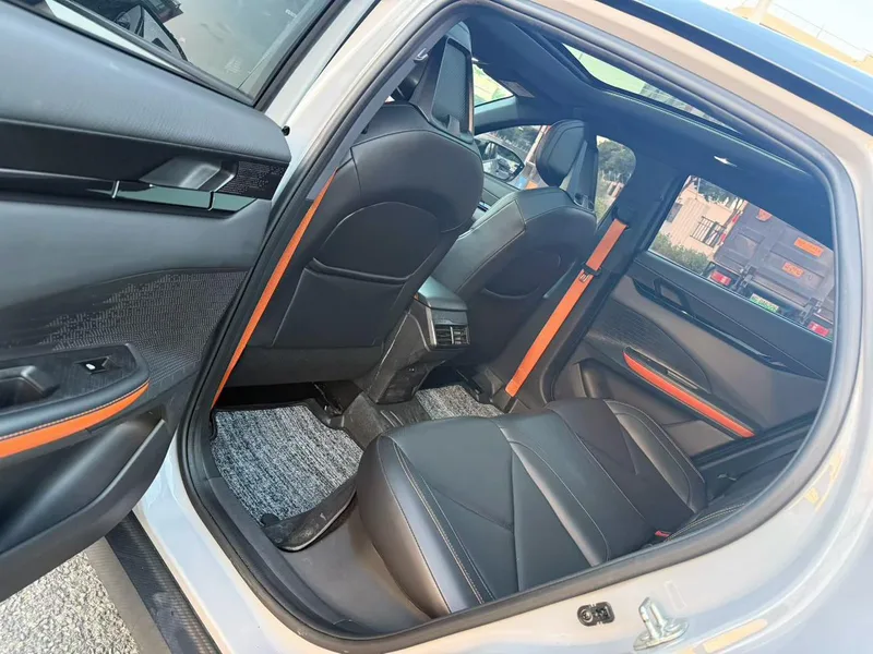 Changan UNI-V 2022 1.5T Finition premium intérieur photo 8 Changan UNI-V 2022 1.5T Finition premium intérieur photo 8