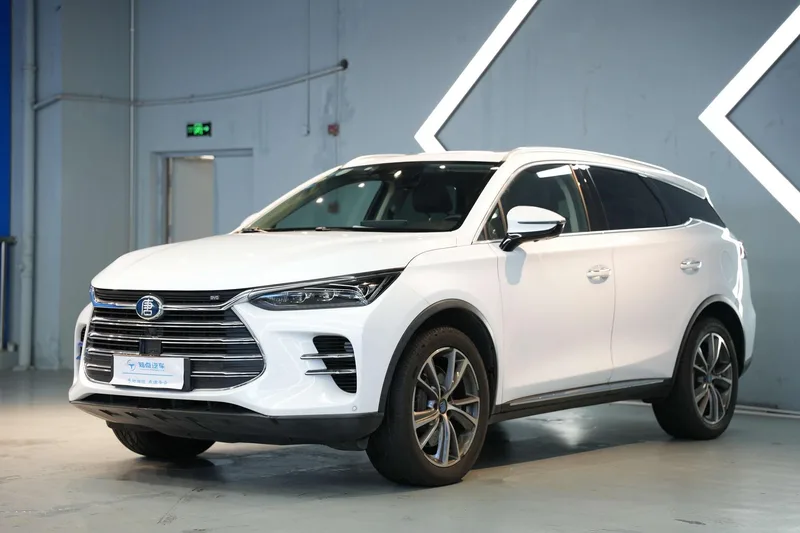 BYD Tang DM 2018 DM 2.0T Tracción a las cuatro ruedas a tiempo completo 7 Asiento País V exterior foto 1 BYD Tang DM 2018 DM 2.0T Tracción a las cuatro ruedas a tiempo completo 7 Asiento País V exterior foto 1