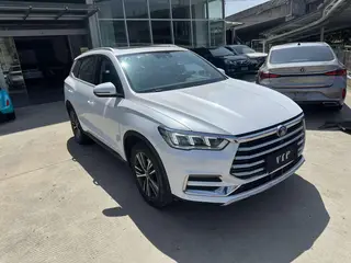 BYD Song Pro 2019 1.5T Tipo de lujo automático exterior foto 3 BYD Song Pro 2019 1.5T Tipo de lujo automático exterior foto 3