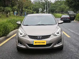 Hyundai Elantra Langdong 2016 1.6L Tipo inteligente automático exterior foto 2 Hyundai Elantra Langdong 2016 1.6L Tipo inteligente automático exterior foto 2
