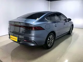 BYD Qin PLUS 2024 Glory Edition DM-i 55KM Leading Type exterior photo 4 BYD Qin PLUS 2024 Glory Edition DM-i 55KM Leading Type exterior photo 4