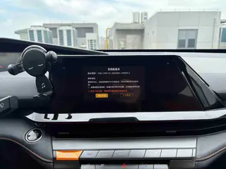 Changan UNI-V 2022 1.5T Премиальная комплектация интерьер фото 14 Changan UNI-V 2022 1.5T Премиальная комплектация интерьер фото 14