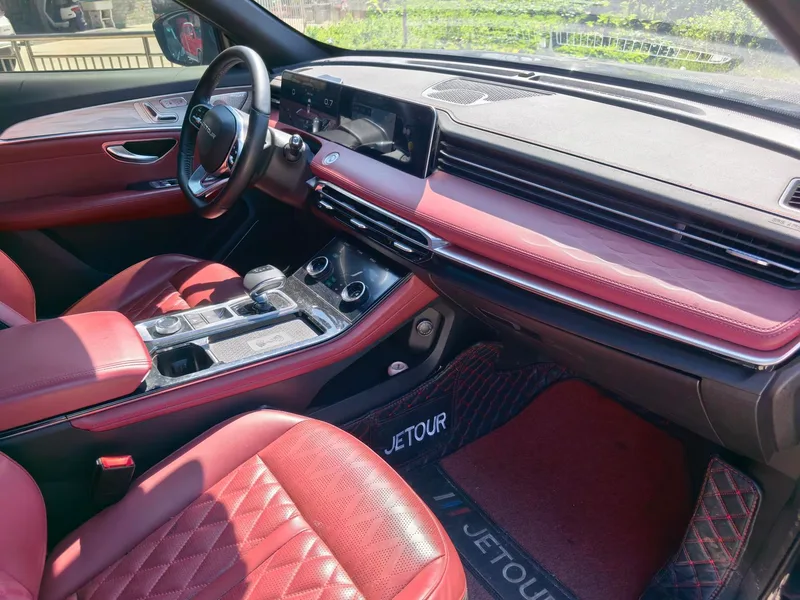 Jetour X70 PLUS 2023 1.6T DCT Сильный PLUS 7 Кресло интерьер фото 8 Jetour X70 PLUS 2023 1.6T DCT Сильный PLUS 7 Кресло интерьер фото 8