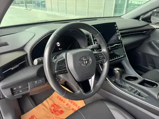Toyota Avalon 2022 2.5L Version de luxe intérieur photo 19