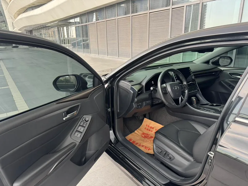 Toyota Avalon 2022 2.5L Version de luxe intérieur photo 20