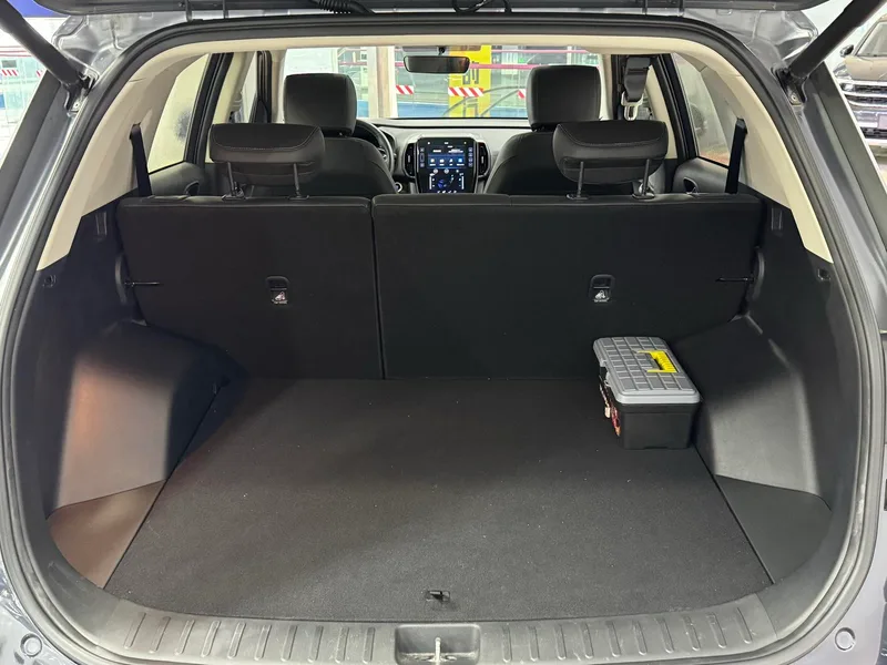 Hyundai ix35 2021 2.0L Automatic two-wheel drive leading version GLS interior photo 20 Hyundai ix35 2021 2.0L Automatic two-wheel drive leading version GLS interior photo 20