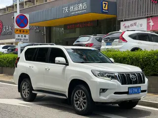 Toyota Prado 2018 3.5L Automático TX-L NAVI Neumo de repuesto trasero exterior foto 3 Toyota Prado 2018 3.5L Automático TX-L NAVI Neumo de repuesto trasero exterior foto 3