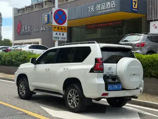 Toyota Prado 2018 3.5L Automático TX-L NAVI Neumo de repuesto trasero interior foto 14 Toyota Prado 2018 3.5L Automático TX-L NAVI Neumo de repuesto trasero interior foto 14