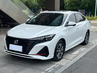 Changan Eado 2024 PLUS 1.4T DCT Version haute performance
