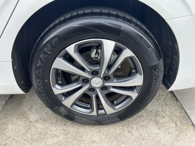 Changan Eado 2024 PLUS 1.4T DCT High-energy version interior photo 10 Changan Eado 2024 PLUS 1.4T DCT High-energy version interior photo 10