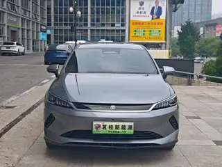 BYD Qin PLUS 2025 Smart Driving Version 510KM Leading Type exterior photo 2 BYD Qin PLUS 2025 Smart Driving Version 510KM Leading Type exterior photo 2