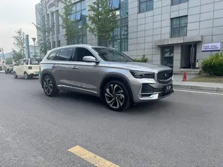 Geely Monjaro 2024 2.0TD High-power automatic two-wheel drive skyline version exterior photo 4 Geely Monjaro 2024 2.0TD High-power automatic two-wheel drive skyline version exterior photo 4