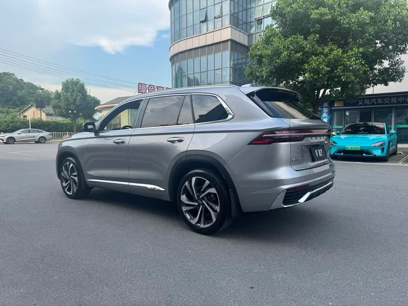 Geely Monjaro 2024 2.0TD High-power automatic two-wheel drive skyline version exterior photo 8 Geely Monjaro 2024 2.0TD High-power automatic two-wheel drive skyline version exterior photo 8