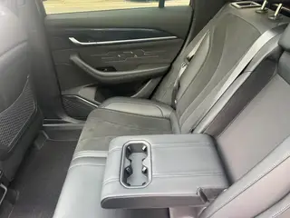 Geely Monjaro 2024 2.0TD High-power automatic two-wheel drive skyline version interior photo 15 Geely Monjaro 2024 2.0TD High-power automatic two-wheel drive skyline version interior photo 15