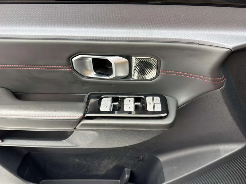 Jetour Dasheng 2024 1.5T DCT Étoile PRO extérieur photo 8 Jetour Dasheng 2024 1.5T DCT Étoile PRO extérieur photo 8
